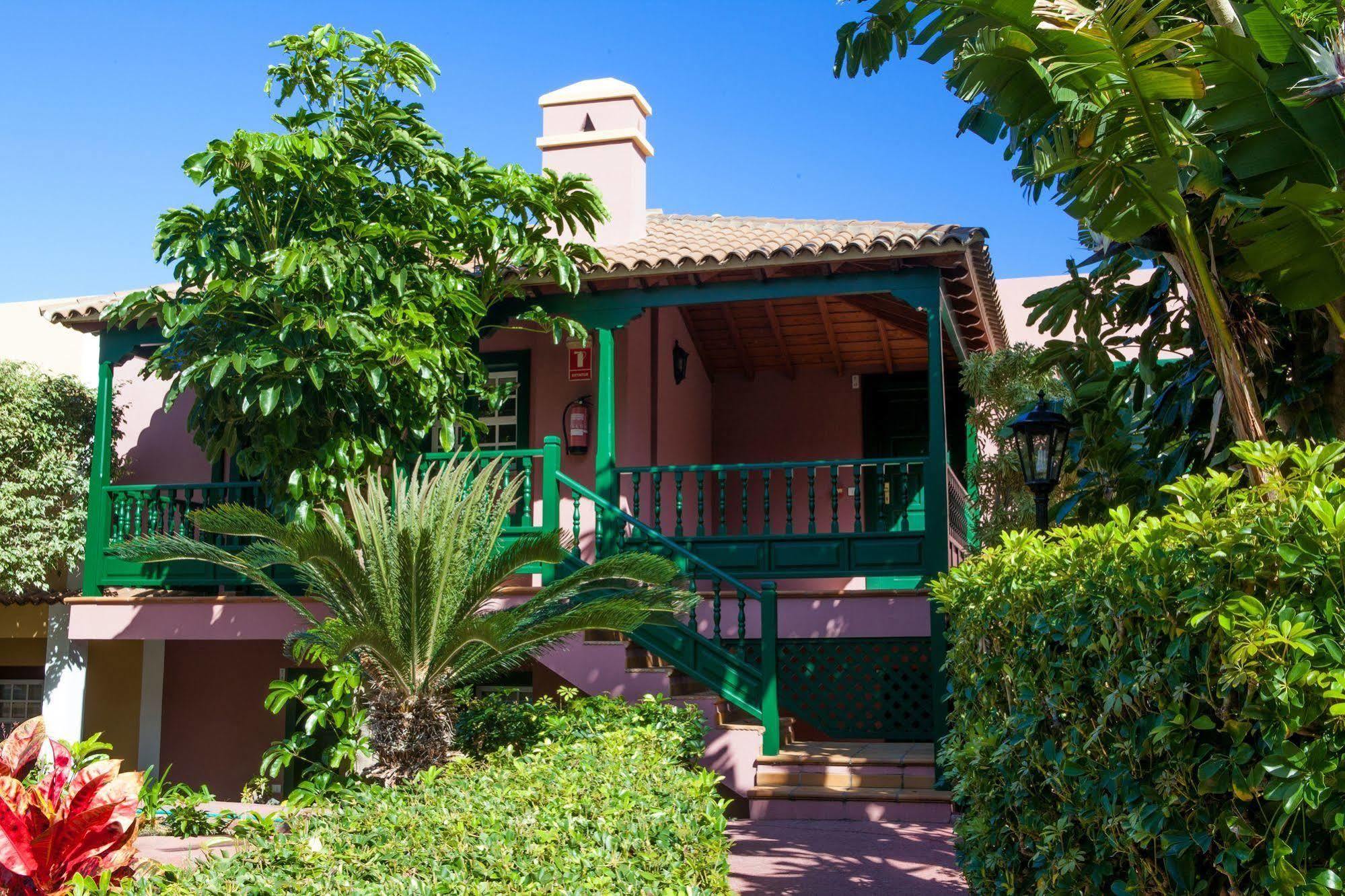 Oasis San Antonio Los Cancajos